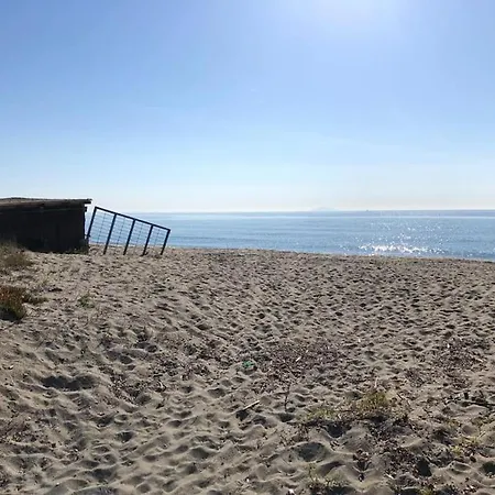 Maison Au Calme Dans Le Maquis Face A La Mer Ferienhaus *