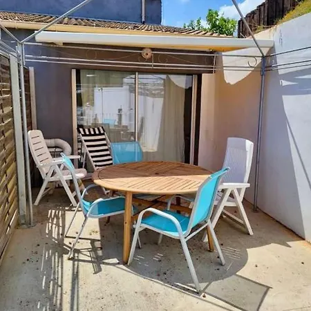 Maison Au Calme Dans Le Maquis Face A La Mer Ferienhaus *